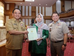 Presiden Jokowi Serahkan 200 Sertipikat untuk Masyarakat Sulawesi Tenggara