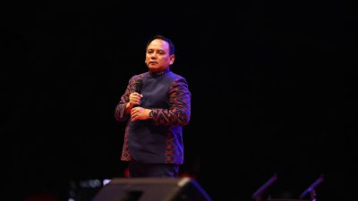 Hari Bidan Sedunia, Pj Gubernur Sultra : Bidan Merupakan Salah Satu Profesi Mulia