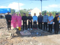 Satbrimob Polda Sultra Bersama Dinas Cipta Karya Letakan Batu Pertama Pembangunan Kolam Renang Standar Internasional