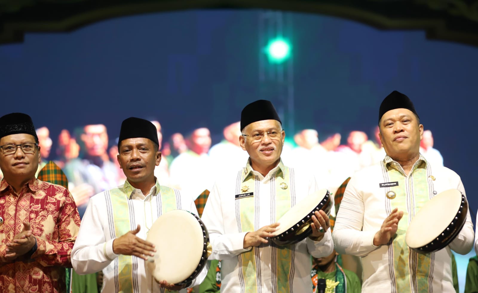 Suasana pembukaan MTQ ke-XXX Tahun 2024 Provinsi Sultra, oleh Pj Gubernur, Komjen Pol (P) Dr (HC) Andap Budhi Revianto SIK MH melalui Sekda Sultra, Drs H Asrun Lio MHum PhD, Sabtu (22/6/2024), di Kabupaten Konawe Utara (Konut).