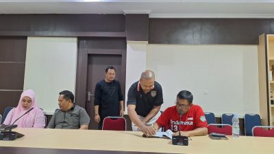 Pemprov Sultra Tandatangani Kontrak Jalan Mataiwoi-Asinua, Masyarakat Diminta Ikut Awasi