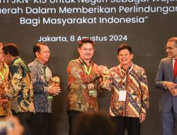 Bupati Koltim Terima Penghargaan UHC, Dukung Program JKN dan SDGs 2030