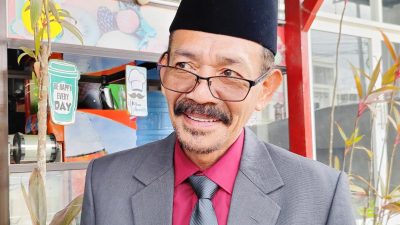 Andi Azis.