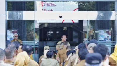Pimpin Apel Gabungan, Pj Gubernur Sultra Tekankan Pemerintahan Daerah Harus Bersih dan Efisien