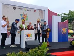 Buka Sultra Tenun Karnaval 2024, Pj Gubernur : Jadikan Tenun Sebagai Identitas yang Mendunia