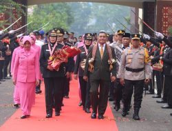 Kapolda Sultra Pimpin Wisuda Purnabakti, Apresiasi Pengabdian Personel Selama Puluhan Tahun