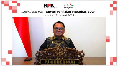 Pj Gubernur Sultra, Andap Budhi Revianto, saat menghadiri launching hasil SPI 2024 yang diselenggarakan oleh KPK secara virtual.
