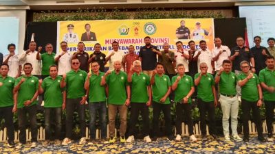 Foto bersama pada acara musyawarah provinsi Perbasasi Sultra.