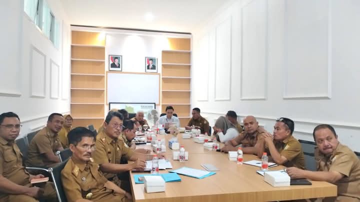 Pemprov Sultra saat mengikuti Rakor rutin mingguan TPID yang diselenggarakan oleh Kemendagri secara virtual