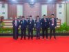 Pj Gubernur saat bersama Ketua DPRD dan Wakil Ketua DPRD Provinsi Sultra serta Gubernur dan Wagub Sultra terpilih.