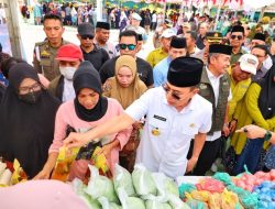 Gubernur Sultra Buka Gerakan Pangan Murah di Kolaka, Jamin Ketersediaan dan Stabilitas Harga Pangan