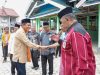 Wagub Sultra, Hugua, saat melanjutkan kegiatan Safari Ramadan di Kabupaten Buton.