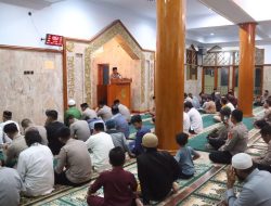 Polresta Kendari Gelar Kegiatan Tarawih Keliling Selama Bulan Suci Ramadan