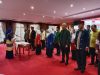 Ketua Dekranasda Sultra, Arinta Nila Hapsari, saat melantik pengurus baru Dekranasda Sultra untuk periode 2025-2030.