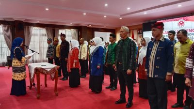 Arinta Nila Hapsari Lantik Pengurus Dekranasda Sultra Periode 2025-2030
