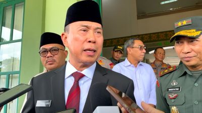 Gubernur Sultra, Andi Sumangerukka.