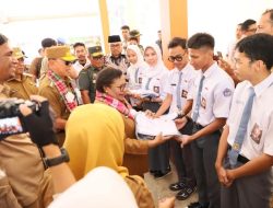 Gubernur Sultra Dukung Inovasi Pendidikan di Baubau, Dorong Kemandirian SMK Melalui Produksi Seragam Sekolah