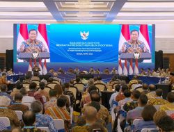 Kembali Apresiasi Polri Soal Arus Mudik, Presiden : Polisi Paling Sering Dicaci Maki tapi Tetap Kerja Keras