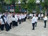 Wagub Sultra Hugua saat melakukan sidak di Kantor DPRD Sultra.