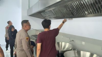 Kapolda Sultra dan Wakapolda Uji Peralatan Dapur SPPG Brimob, Dukung Program Makan Bergizi Gratis