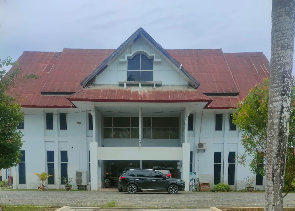 Kantor Perumda Sultra.