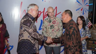 Gubernur Sultra Hadiri Perayaan HUT AS ke-249 di Surabaya