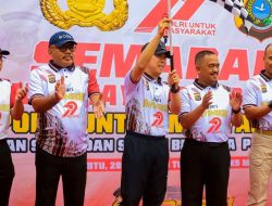 Semarak Hut Bhayangkara ke-79, Gubernur Sultra Lepas Jalan Sehat Bhayangkara dan OPD di Eks MTQ Kendari