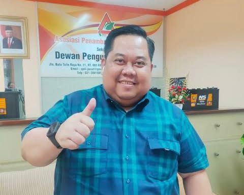 Ketua Kadin Sultra, Anton Timbang.