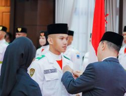 Gubernur Andi Sumangerukka Kukuhkan 42 Anggota Paskibraka Sultra 2025