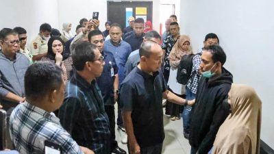Gubernur Sultra Besuk Korban Pemukulan Siswa SMA 12 Kendari: Instuksikan Langkah Penanggulangan Tawuran