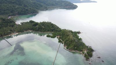 Puluhan Penyelam Siap Kibarkan Merah Putih di Bawah Laut Desa Namu