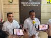 Kepala Dinas SDA dan Bina Marga Sultra, Pahri Yamsul (kanan) didampingi Kepala Bidang Pelaksanaan Jaringan Pemanfaatan Air (PJPA), Syukriyanto (kiri) (FOTO: FAYSAL/MS)