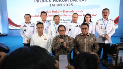 Mendagri Imbau Pemda Permudah Izin Berusaha