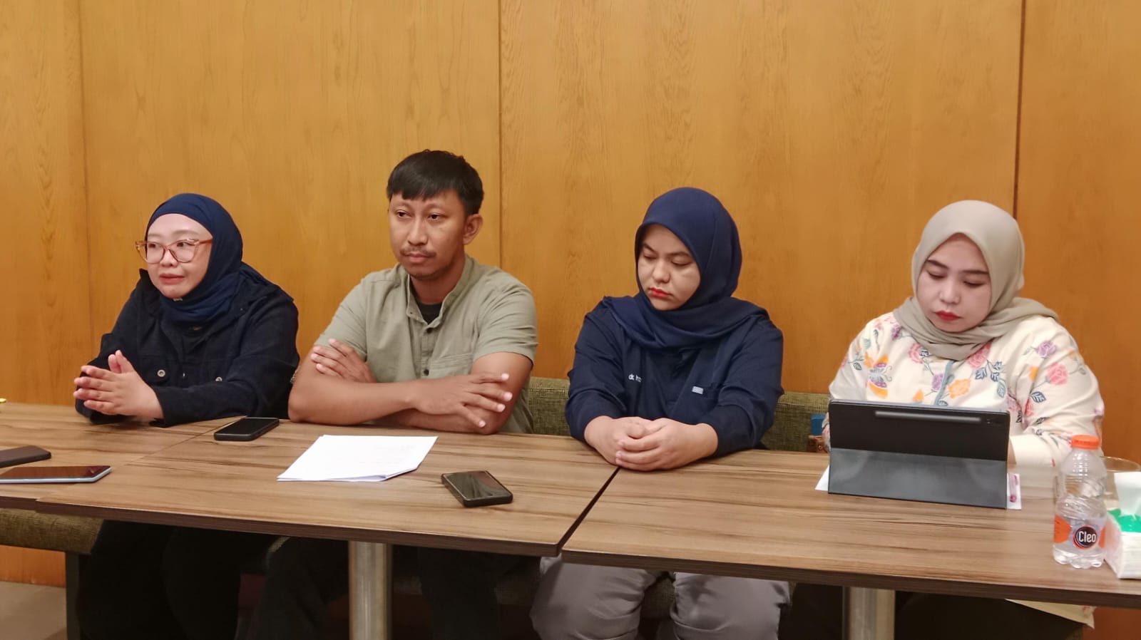 Manajemen RS Hermina Kendari saat menggelar konferensi pers.