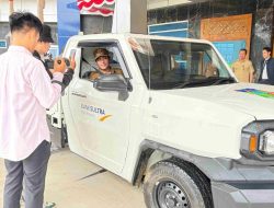 Dukung Pembangunan Daerah, Bank Sultra Serahkan Mobil dan Sarana Olahraga ke Konkep
