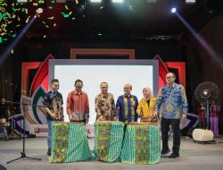 Bulan Inklusi Keuangan 2025 Resmi Dibuka, Gubernur Andi Sumangerukka Tekankan Pendampingan Ekonomi Masyarakat
