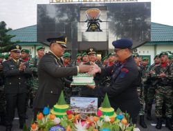 Brimob Polda Sultra Beri Kejutan di HUT ke-80 TNI di Batalyon 725 Woroagi