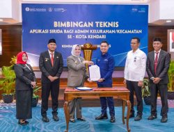 Dukung Optimalisasi PAD dan ETPD serta Perlindungan Hak Wajib Retribusi, Bank Sultra Serahkan Aplikasi SIRIDA kepada Pemkot Kendari