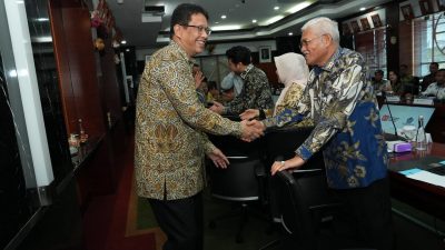 Sekda Asrun Lio Tegaskan Kepatuhan OPD Lingkup Pemprov Sultra Terhadap Pelaksanaan Anggaran Daerah