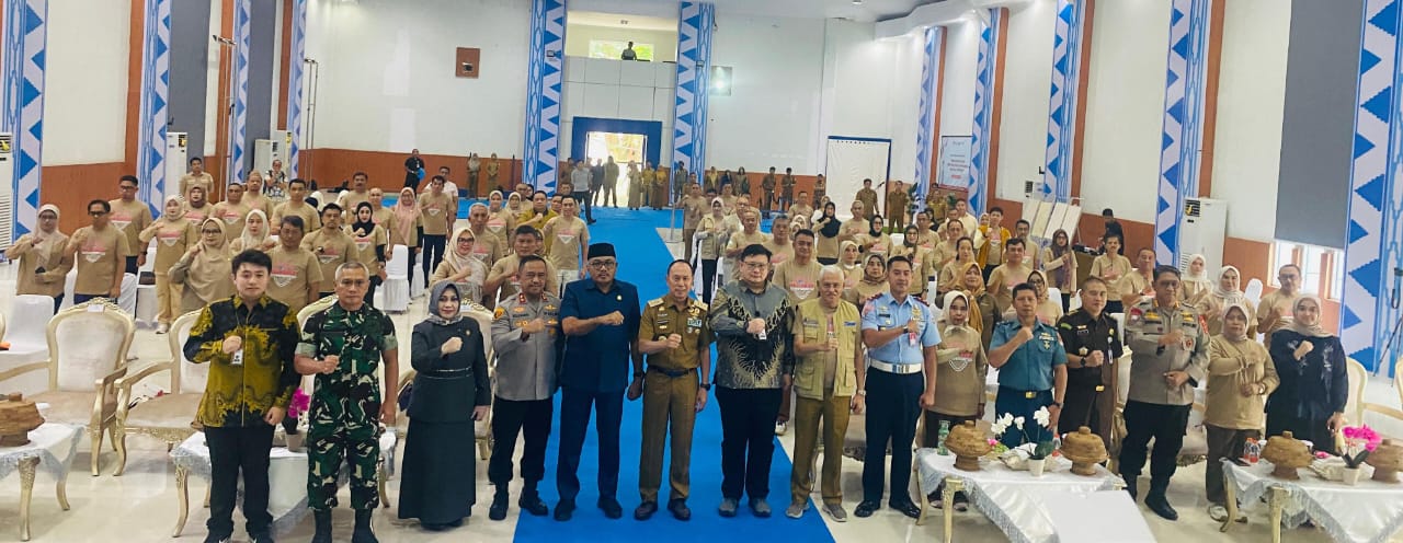 KPK RI bersama Pemprov Sultra saat menggelar Bimtek Keluarga Berintegritas di Aula Bahteramas, Kantor Gubernur Sultra.