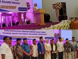 Wali Kota Kendari Hadiri Malam Tirakatan Hari Bakti PU ke-80 dan Reuni Purna Bakti PU Sultra