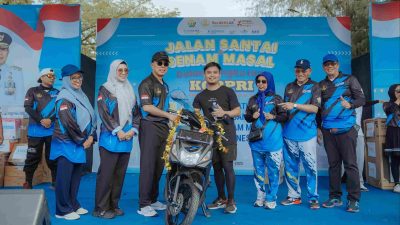 Meriahkan HUT KORPRI ke-54, Bank Sultra Persembahkan Hadiah Utama Satu Unit Sepeda Motor