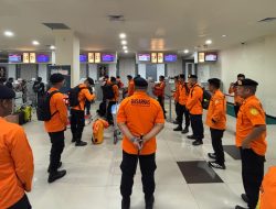 Basarnas Kendari Kirim 15 Personel Bantu Operasi SAR Pesawat ATR di Sulsel