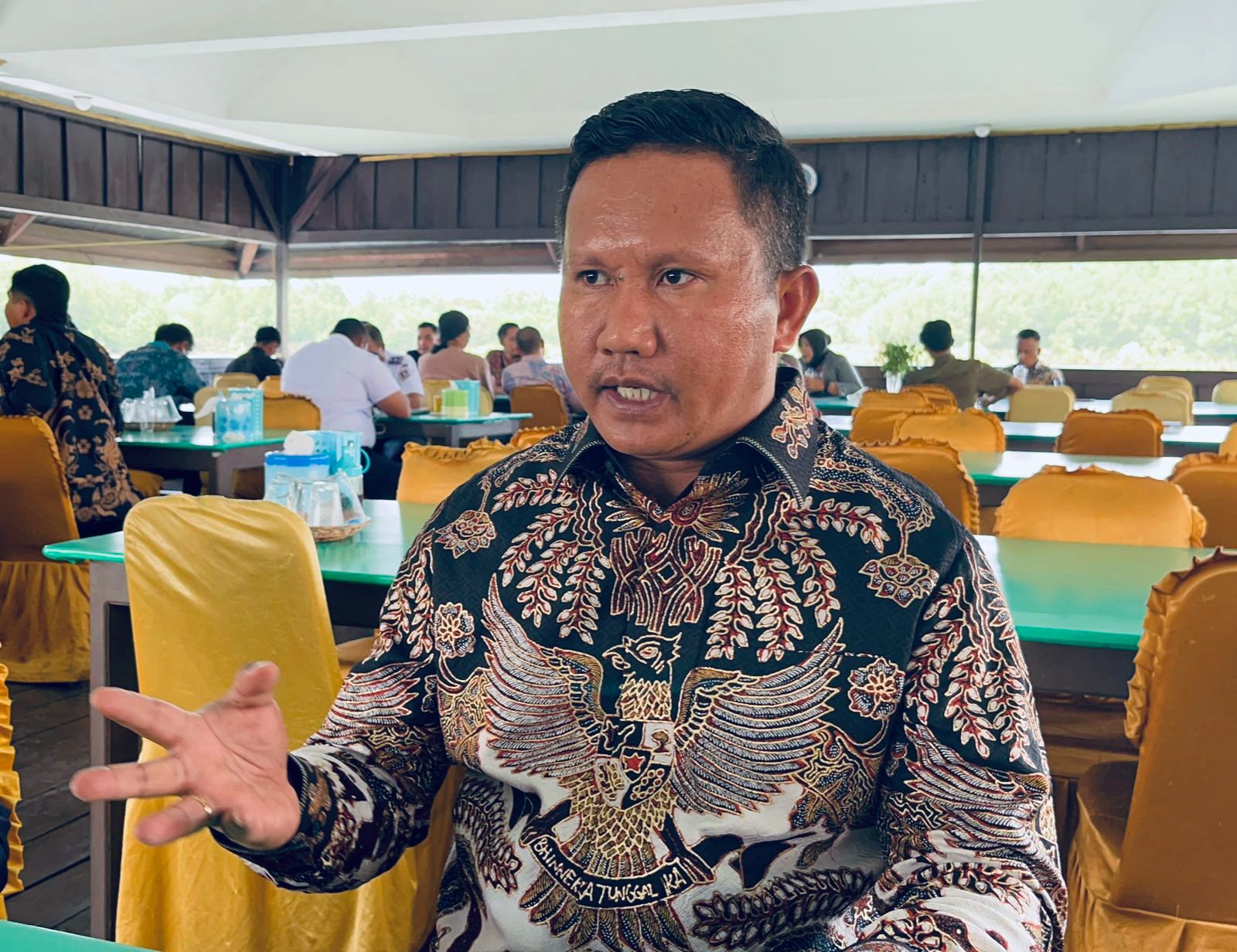 Bupati Muna Barat, La Ode Darwin. (FOTO: FAYSAL/MS)