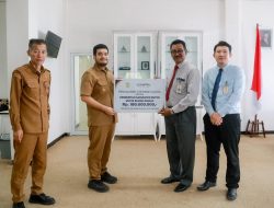 Bank Sultra Kucurkan CSR Rp193 Juta di Buton, Bantu Rumah Ibadah dan Sanitasi Warga
