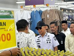Sidak Ramadan, Gubernur Sultra Pastikan Pasokan Pangan Aman hingga Lebaran