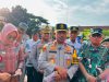Kapolda Sulawesi Tenggara, Didik Agung Widjanarko, saat diwawancarai awak media usai memimpin Apel Gelar Pasukan Operasi Ketupat Anoa 2026 di Lapangan Presisi Polda Sultra. (FOTO: FAYSAL/MS)