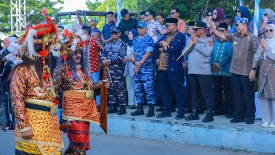 Ribuan Warga Padati Eks MTQ Kendari, Pawai Budaya dan Lulo Massal Semarakkan HUT ke-62 Sultra