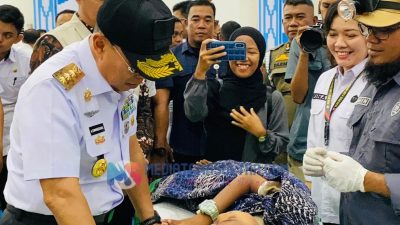 HUT ke-62 Sultra, Pemprov Hadirkan Sunatan Massal hingga Operasi Katarak Gratis