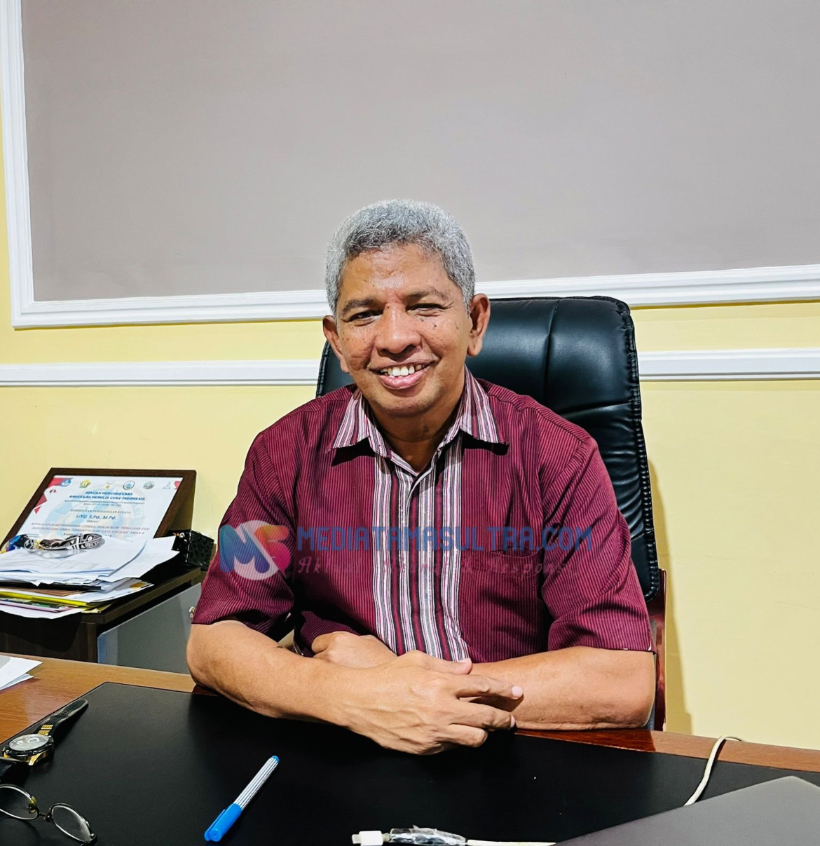Kepala SMAN 4 Kendari, Liyu, S.Pd., M.Pd. (FOTO: FAYSAL/MS)